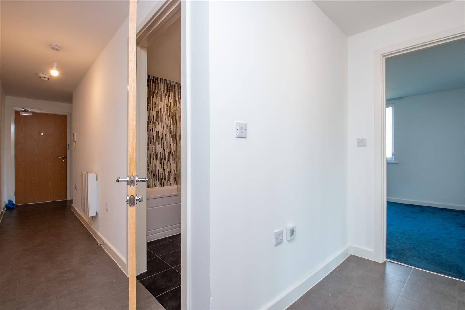 5 Larson Close, Oakgrove, Milton Keynes